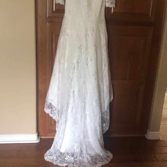 Long sleeve wedding gown - Picture 6 of 6